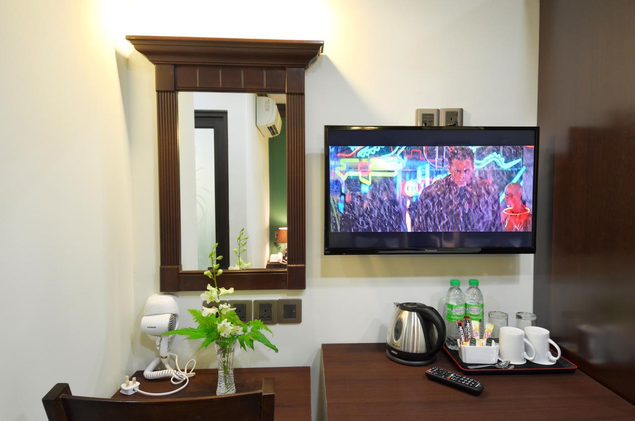 Hotel Kooler Inn Kota Kinabalu Buitenkant foto